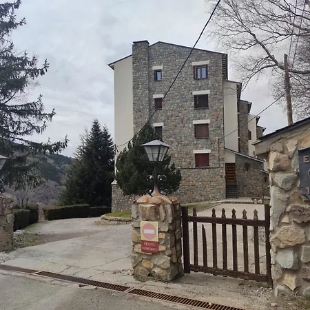 Inmocyma El Sarrau-cerler Daire *